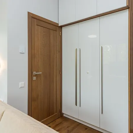 Sauleti Apartamentai Su Terasa *